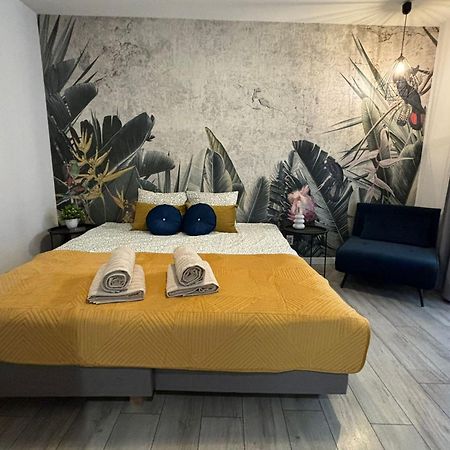 Wow! Paradise Aparthotel Krakow Luaran gambar