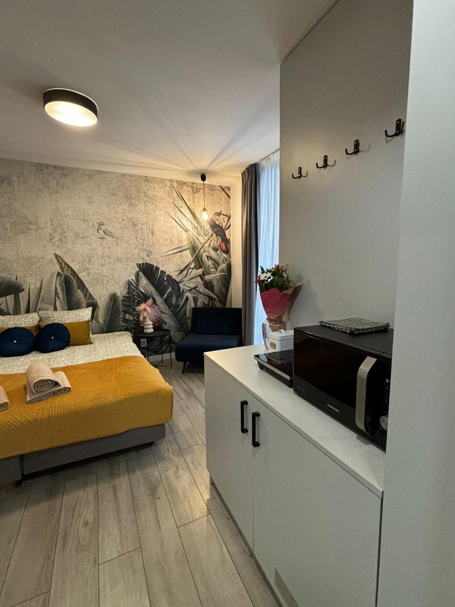 Wow! Paradise Aparthotel Krakow Luaran gambar