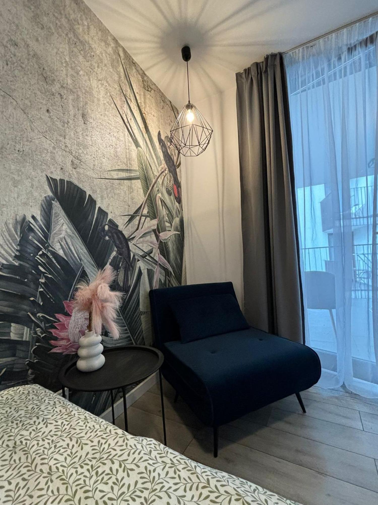 Wow! Paradise Aparthotel Krakow Luaran gambar