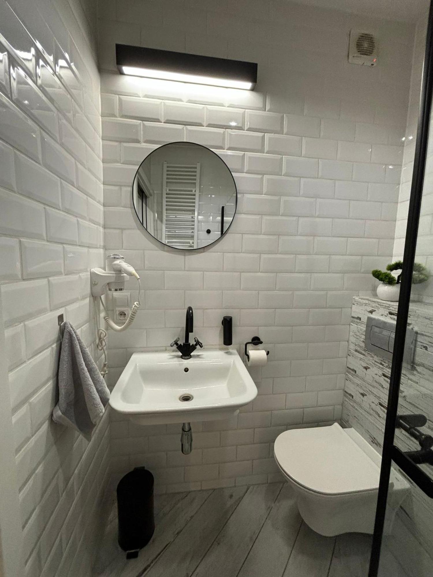 Wow! Paradise Aparthotel Krakow Luaran gambar